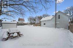 Large yard with shed and picnic table -