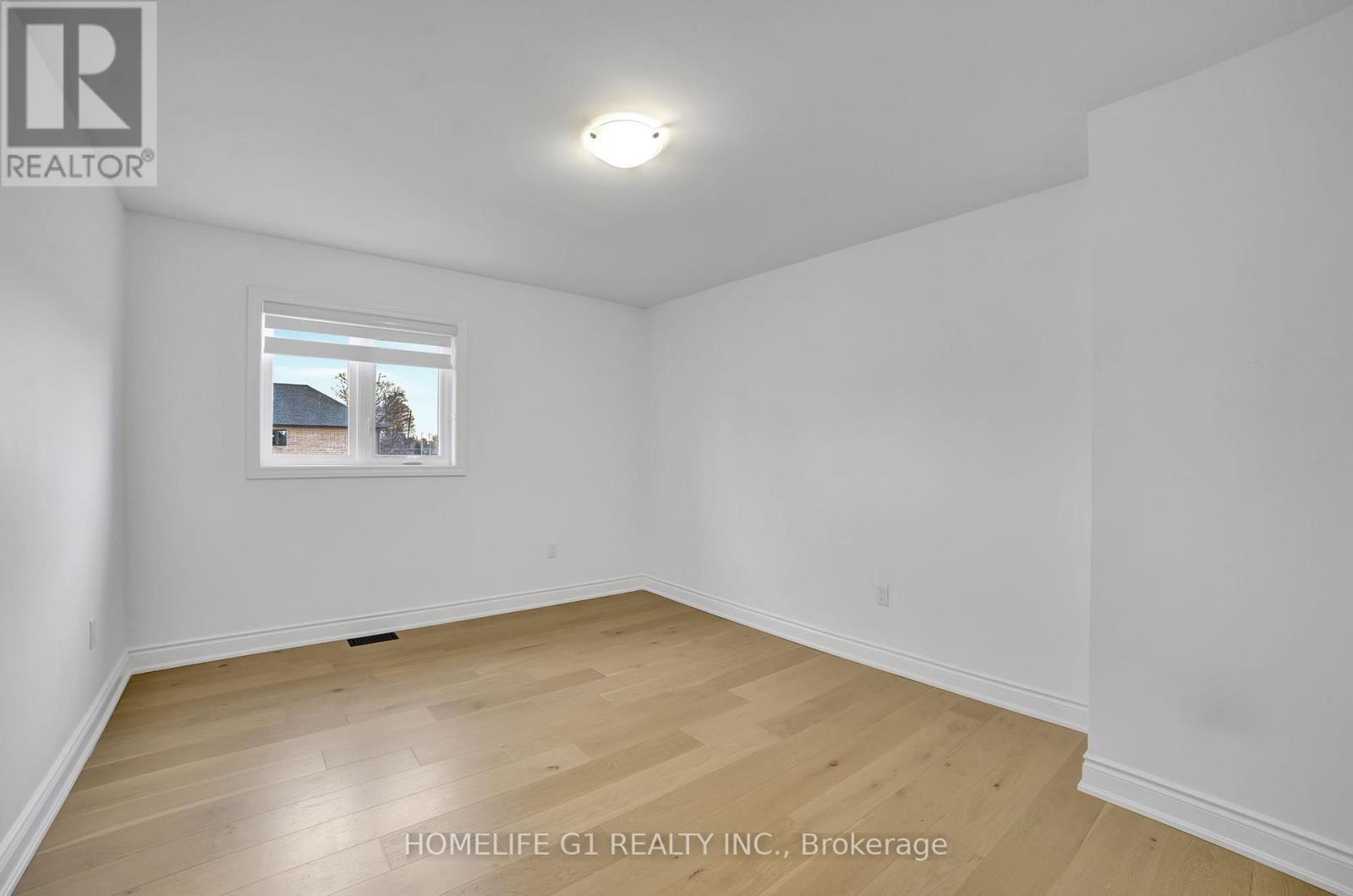24 Cesar Place, Hamilton, ON - Indoor Photo Showing Other Room
