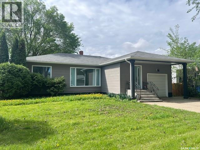124 8Th Avenue W, Canora, SK