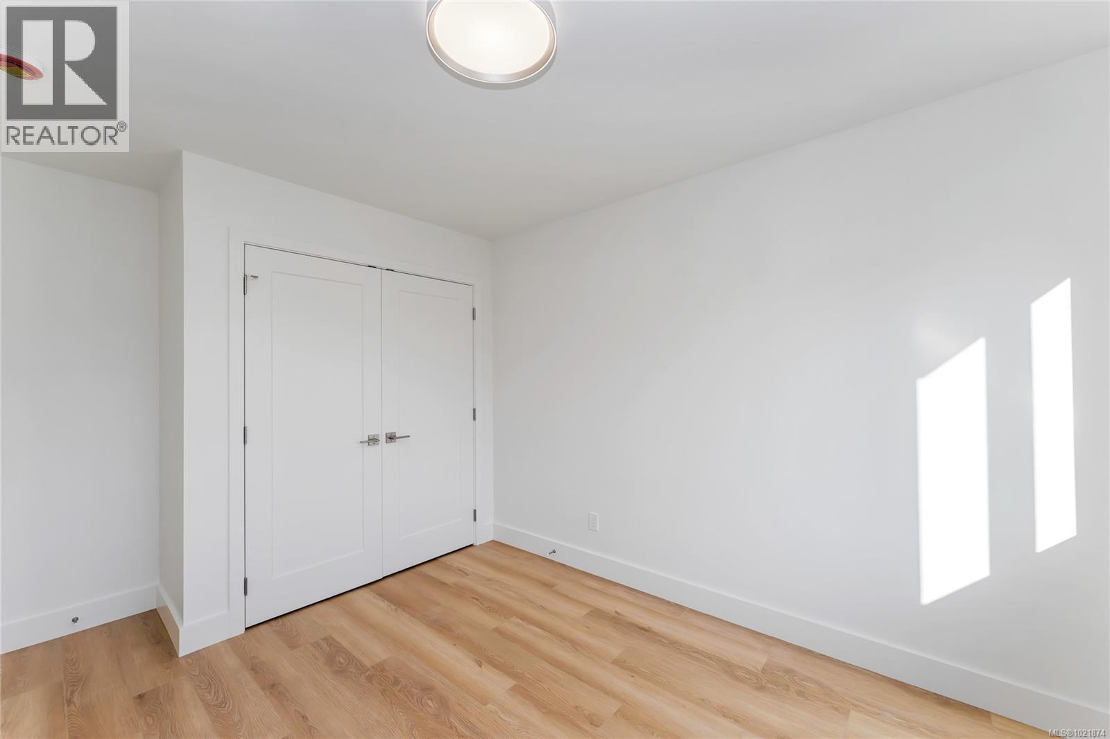 909 Vine Crt, Langford, BC - Indoor Photo Showing Other Room