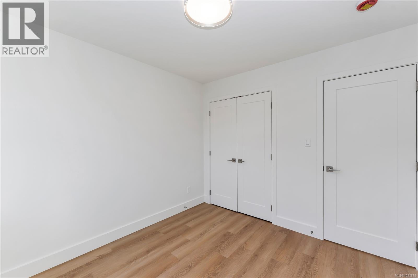 909 Vine Crt, Langford, BC - Indoor Photo Showing Other Room