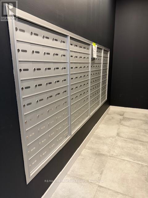 A607 - 705 Davis Drive, Newmarket, ON - Indoor Photo Showing Other Room