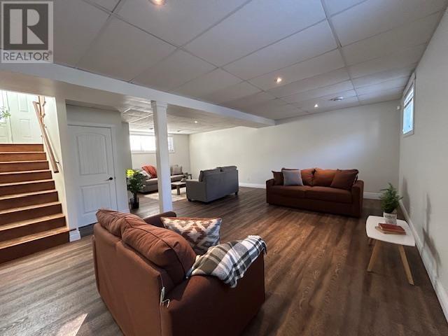 10 Assunta, Sault Ste. Marie, ON - Indoor