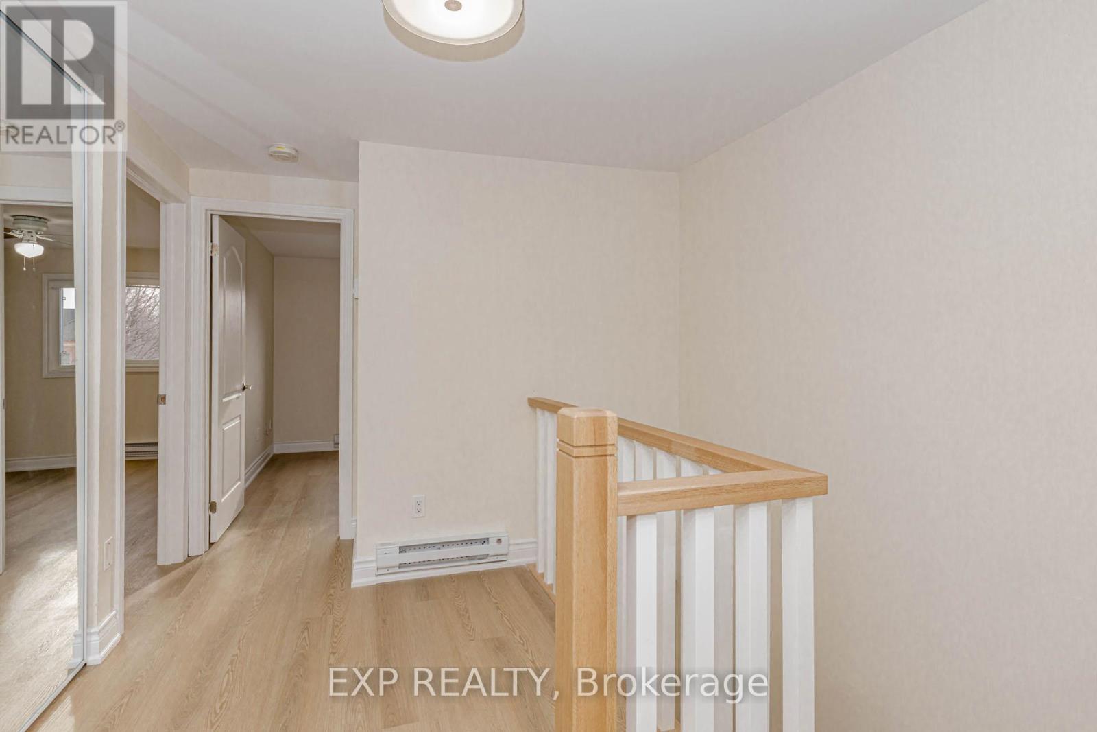 2289 Munn'S Avenue, Oakville, ON - Indoor Photo Showing Other Room