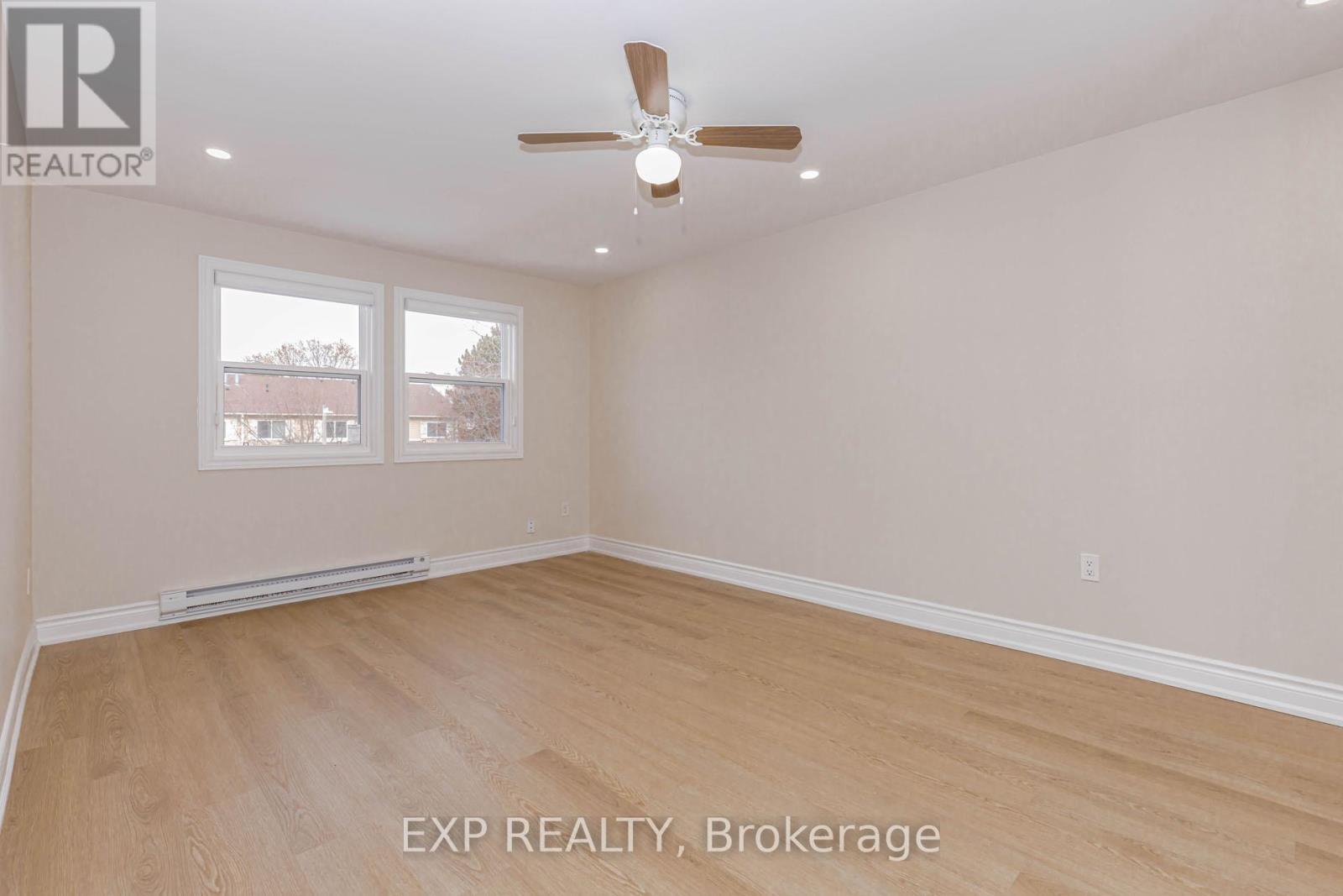 2289 Munn'S Avenue, Oakville, ON - Indoor Photo Showing Other Room