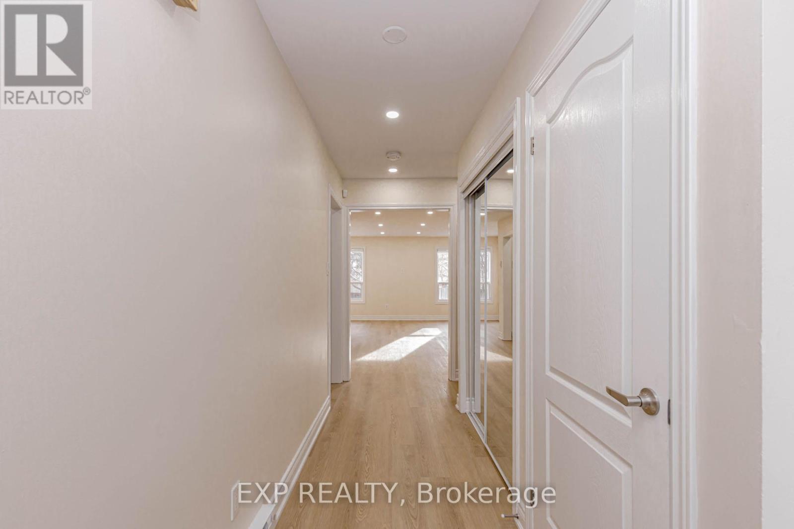 2289 Munn'S Avenue, Oakville, ON - Indoor Photo Showing Other Room