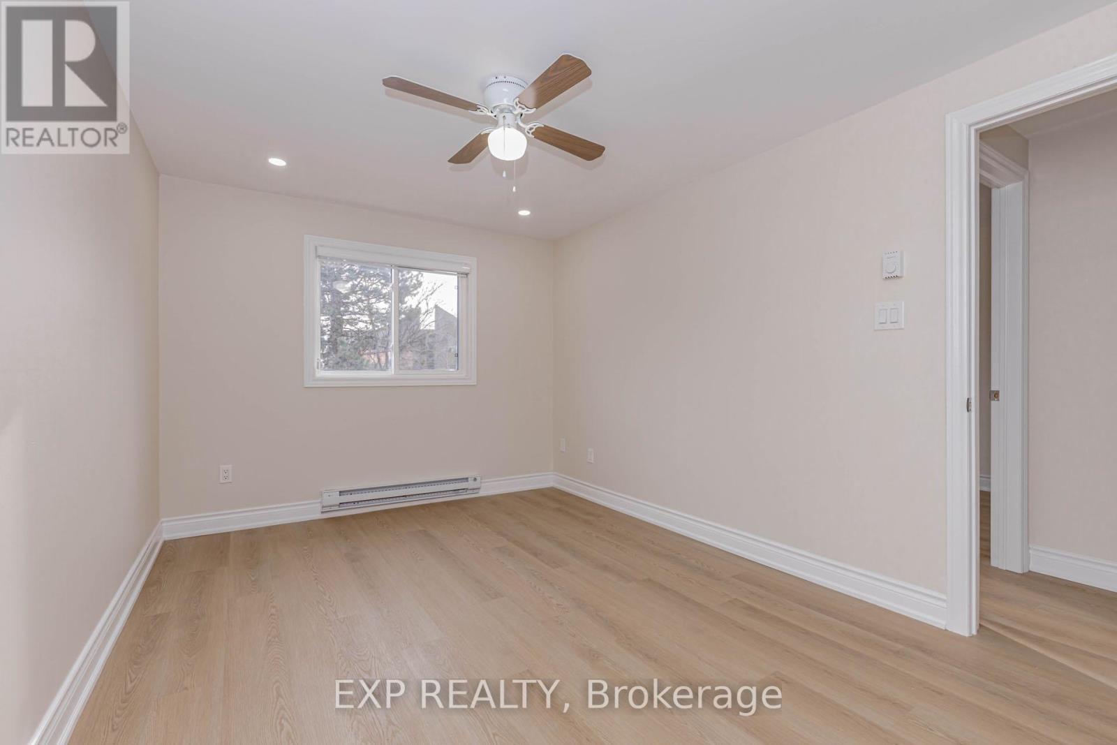 2289 Munn'S Avenue, Oakville, ON - Indoor Photo Showing Other Room