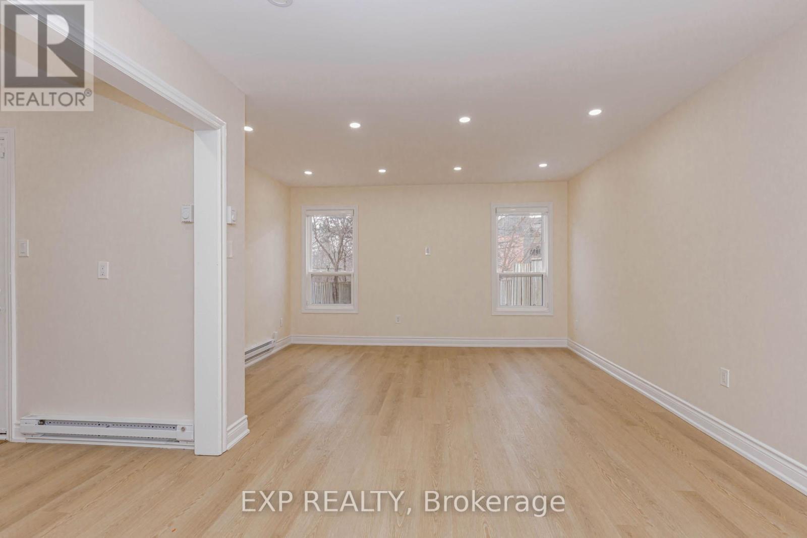 2289 Munn'S Avenue, Oakville, ON - Indoor Photo Showing Other Room