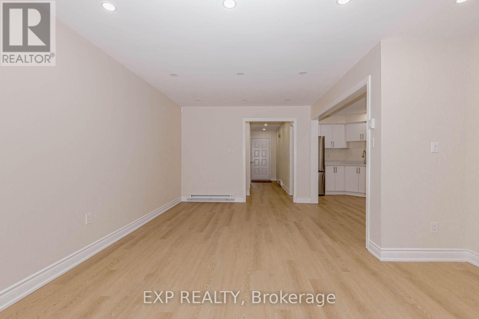 2289 Munn'S Avenue, Oakville, ON - Indoor Photo Showing Other Room