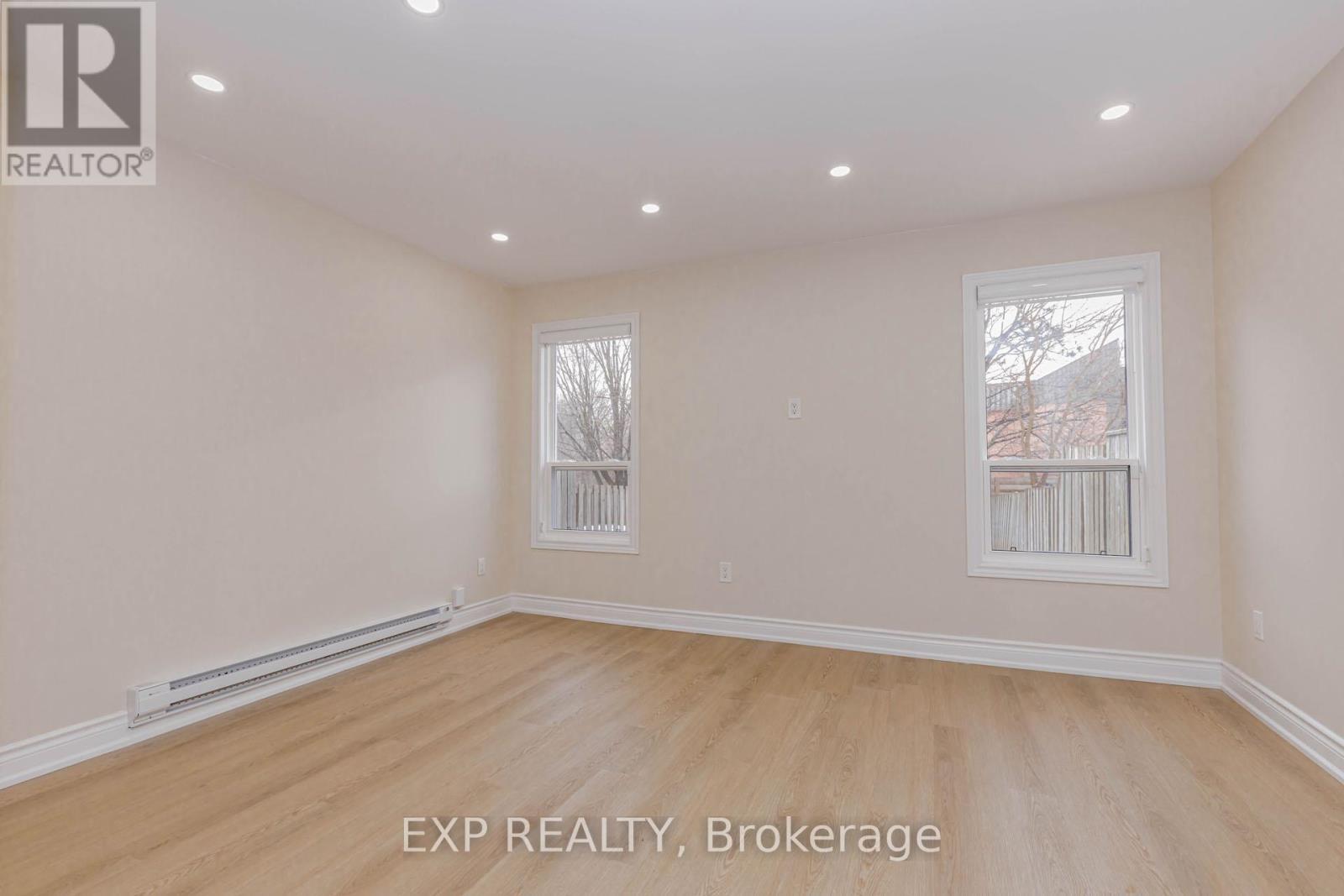 2289 Munn'S Avenue, Oakville, ON - Indoor Photo Showing Other Room