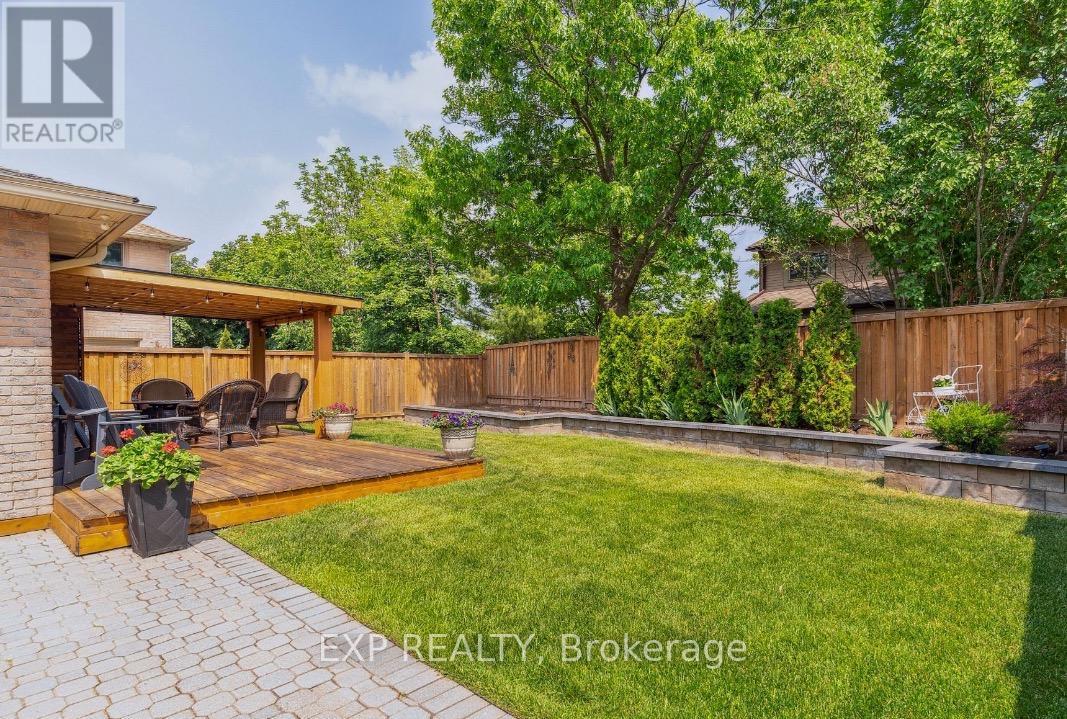 259 O'Donoghue Unit1 Avenue, Oakville, ON - Outdoor