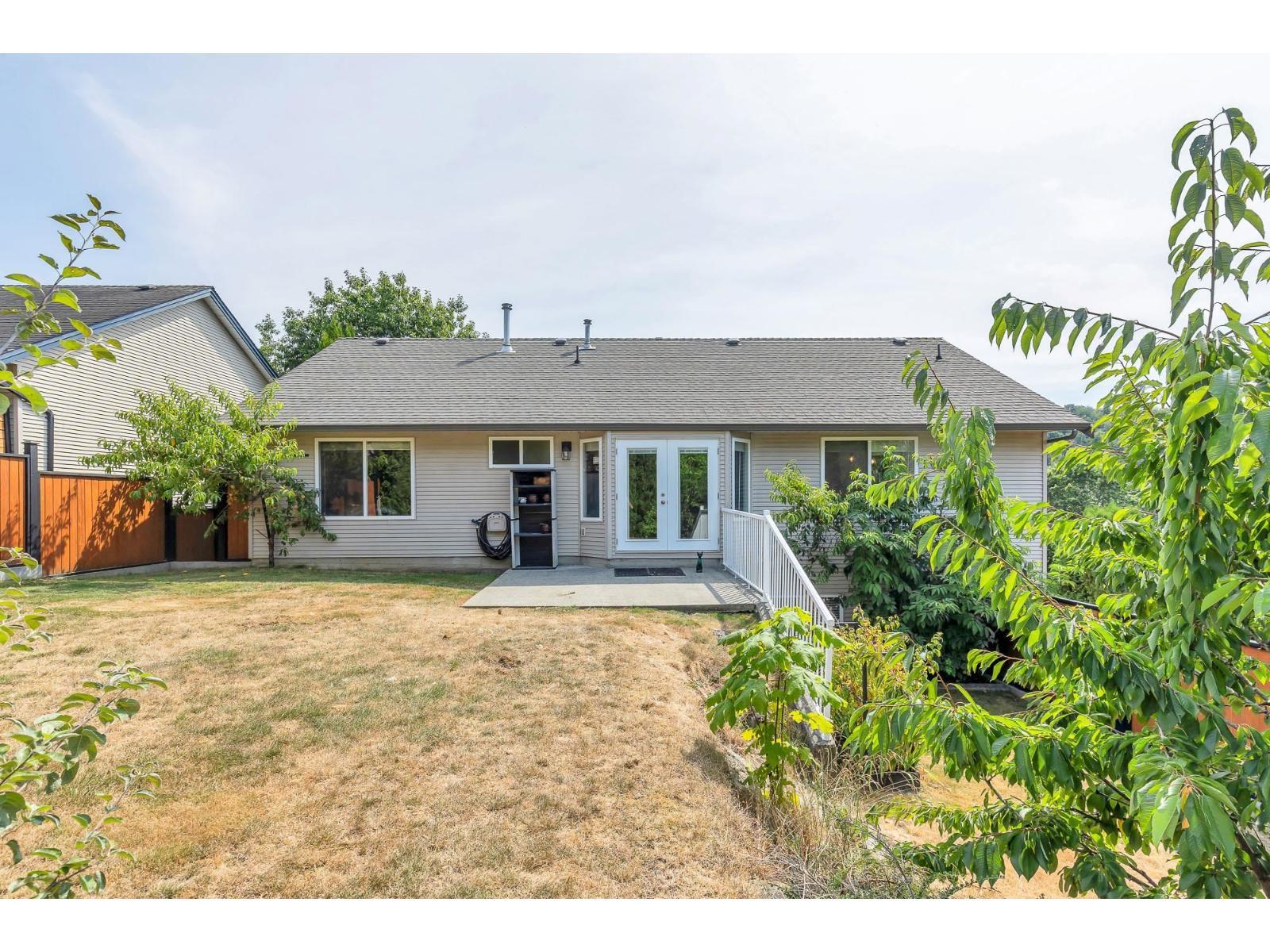 35479 Tweedsmuir Drive, Abbotsford, BC - Outdoor