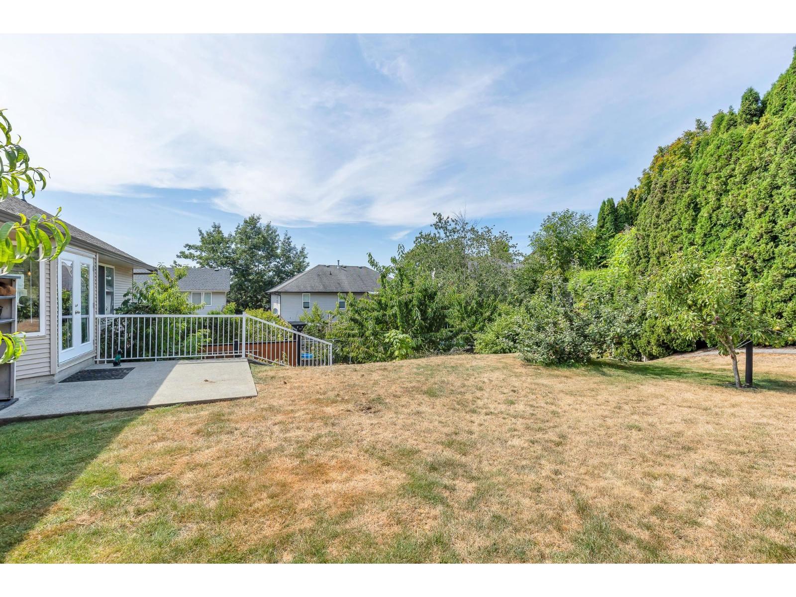 35479 Tweedsmuir Drive, Abbotsford, BC - Outdoor