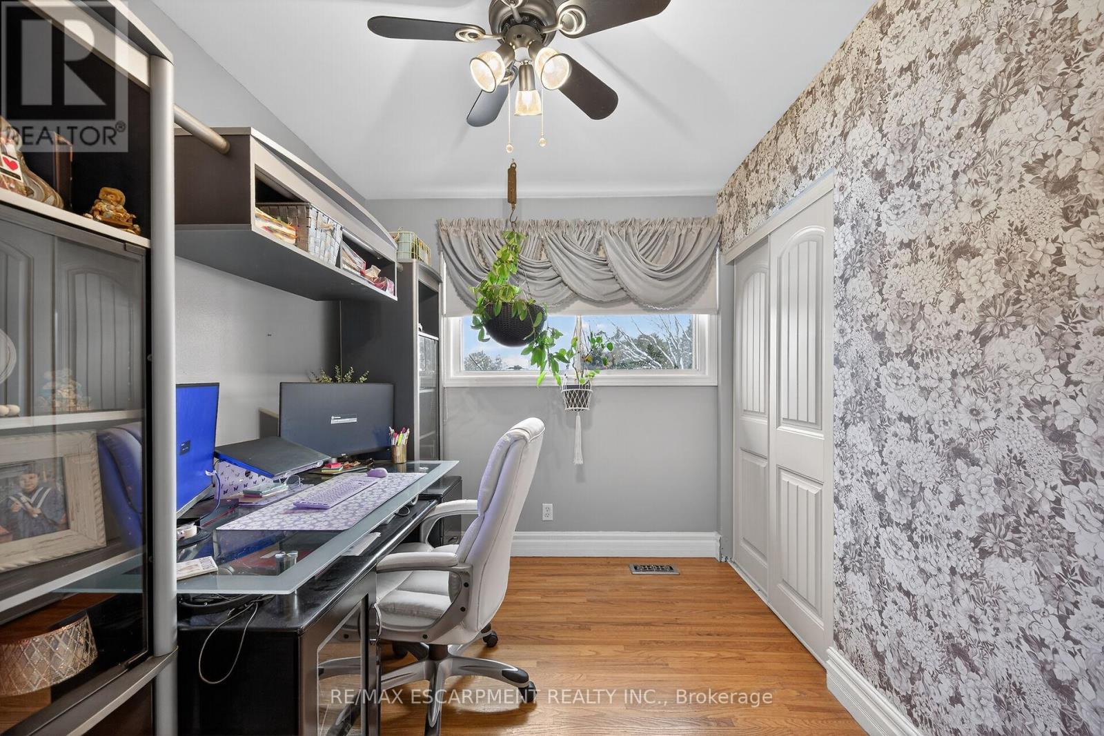 52 Lorne Avenue, Brant, ON - Indoor Photo Showing Office