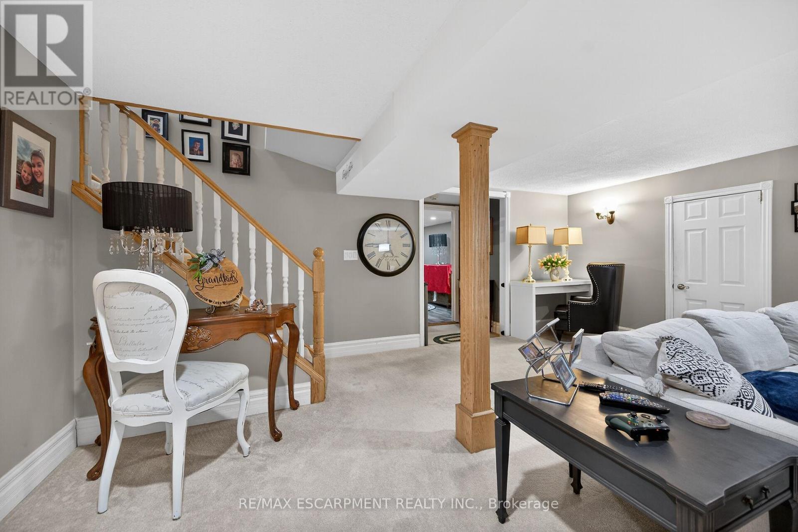52 Lorne Avenue, Brant, ON - Indoor