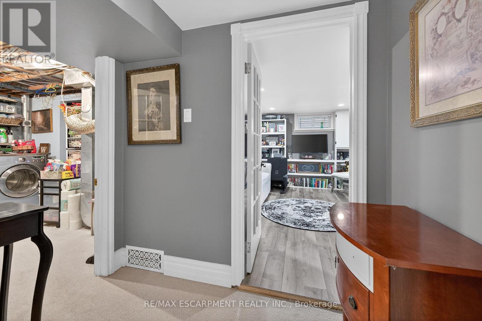 52 Lorne Avenue, Brant, ON - Indoor Photo Showing Other Room