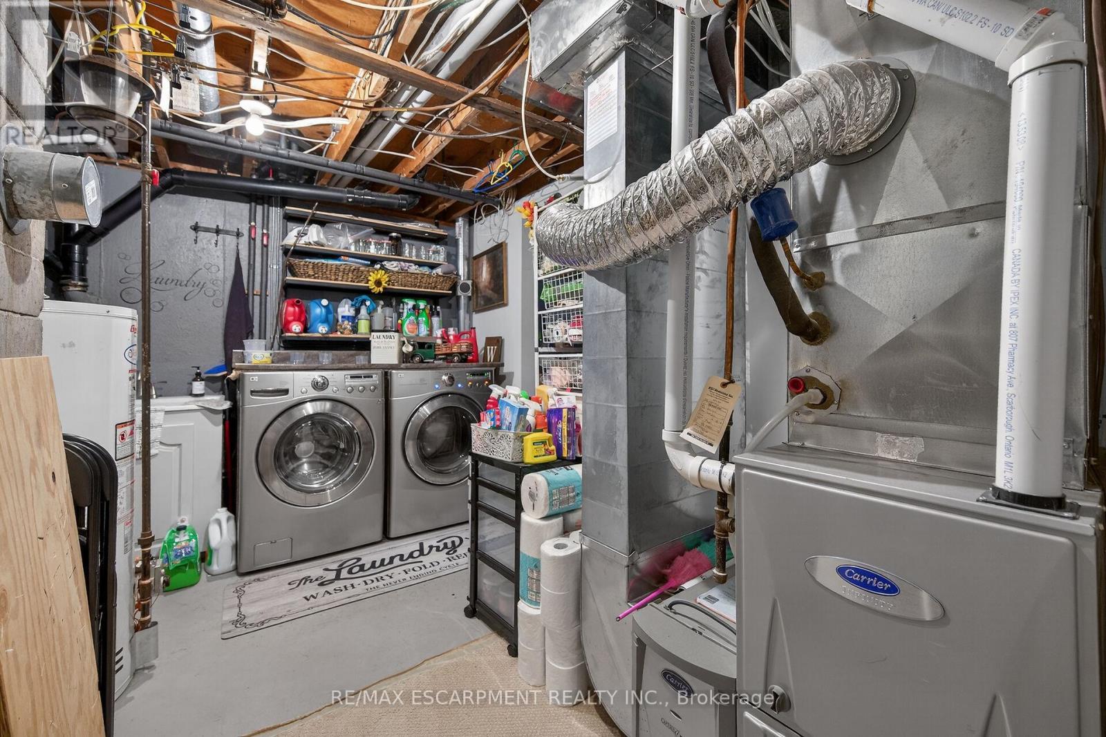 52 Lorne Avenue, Brant, ON - Indoor