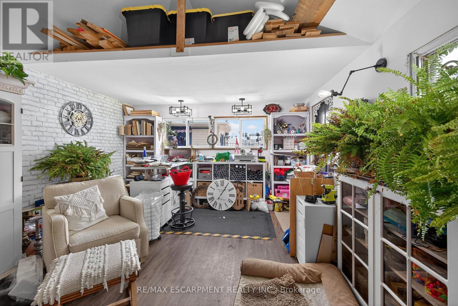 52 Lorne Avenue, Brant, ON - Indoor