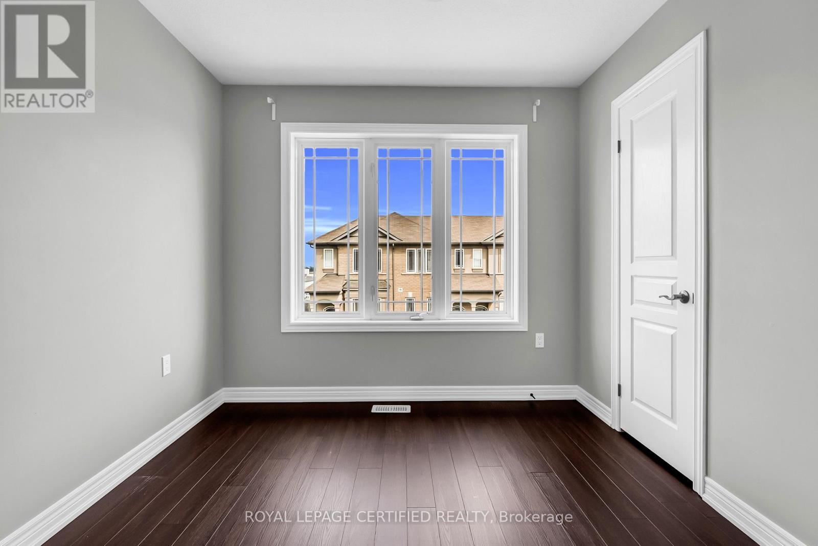 89 Bloom Crescent, Hamilton, ON - Indoor Photo Showing Other Room