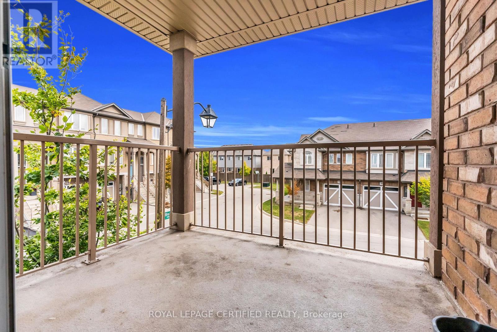 89 Bloom Crescent, Hamilton, ON - Outdoor With Balcony With Exterior