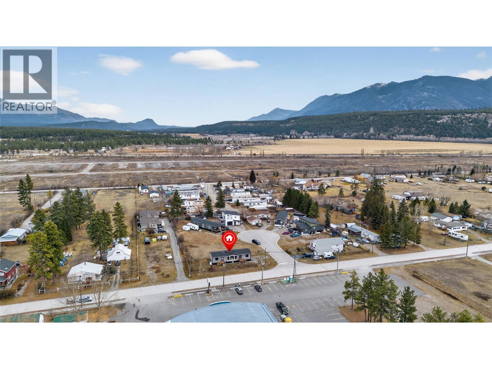 8948 Rundle Place, Canal Flats, BC