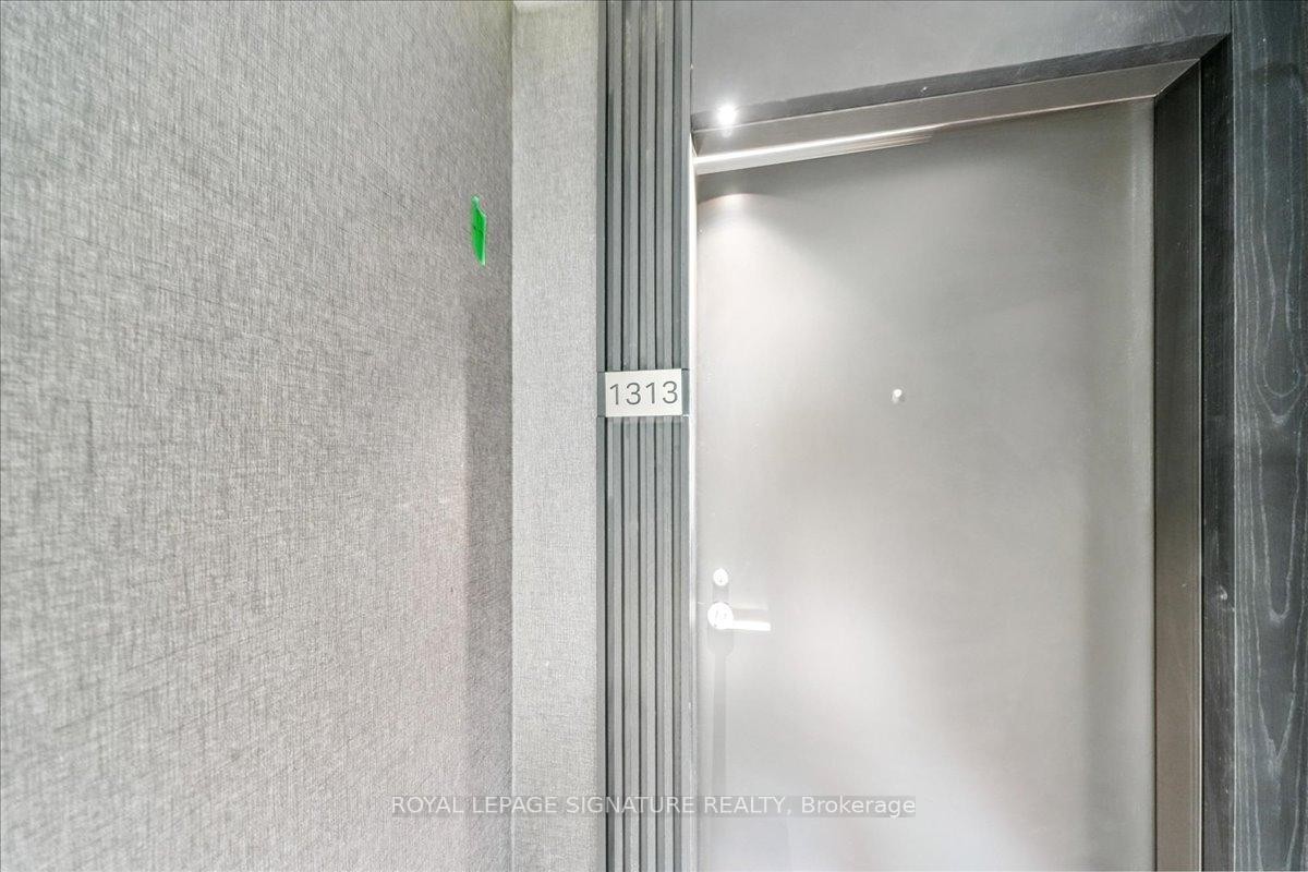 1313-120 Broadway Avenue, Toronto, ON - Indoor Photo Showing Bathroom