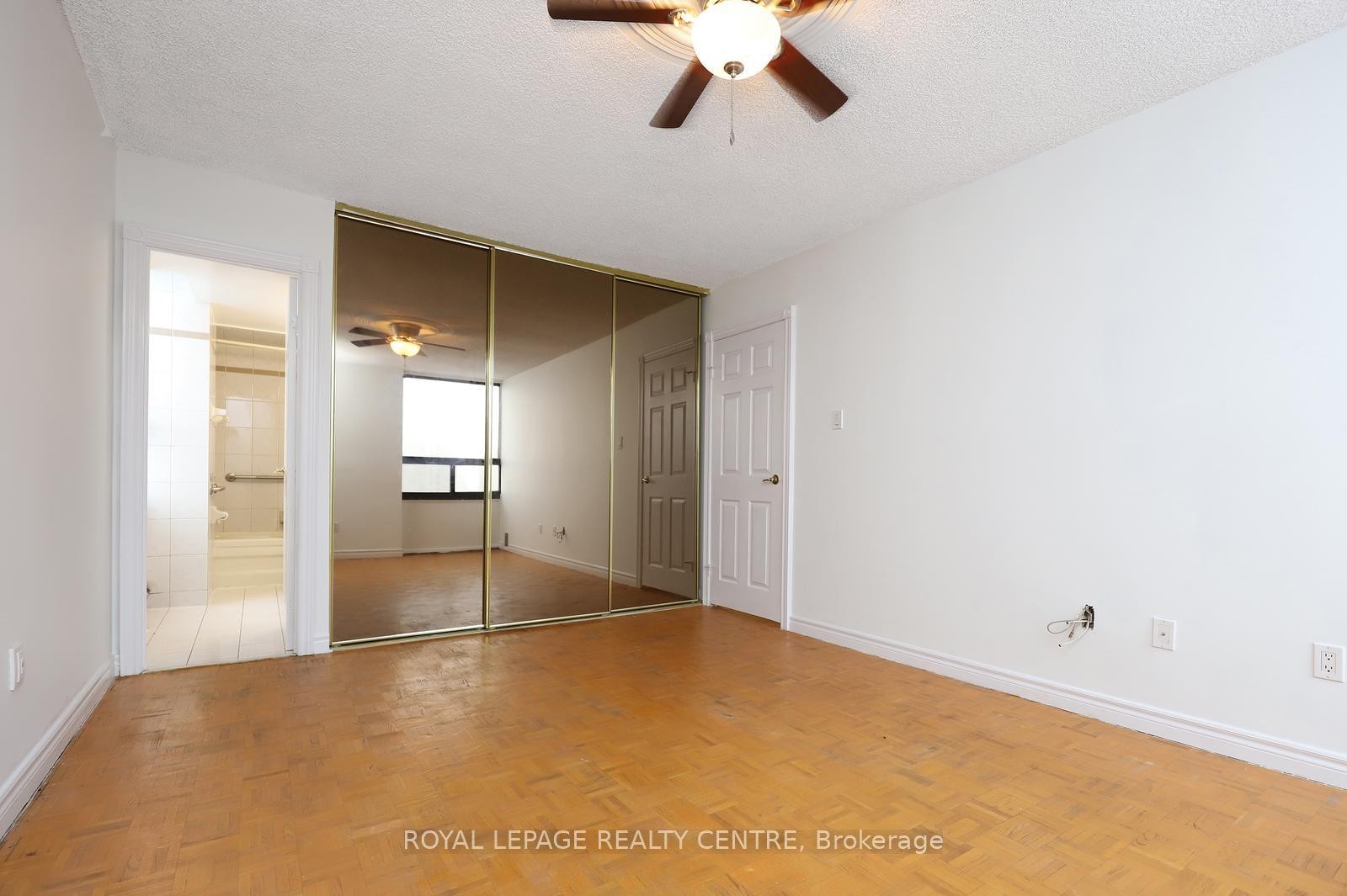 1519-50 Mississauga Valley Boulevard, Mississauga, ON - Indoor Photo Showing Other Room