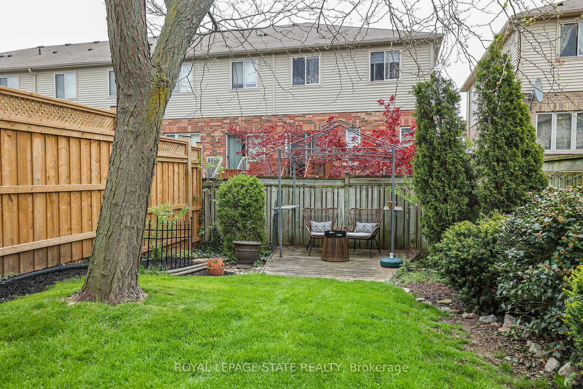 19 Beech Street, Grimsby, ON - Outdoor