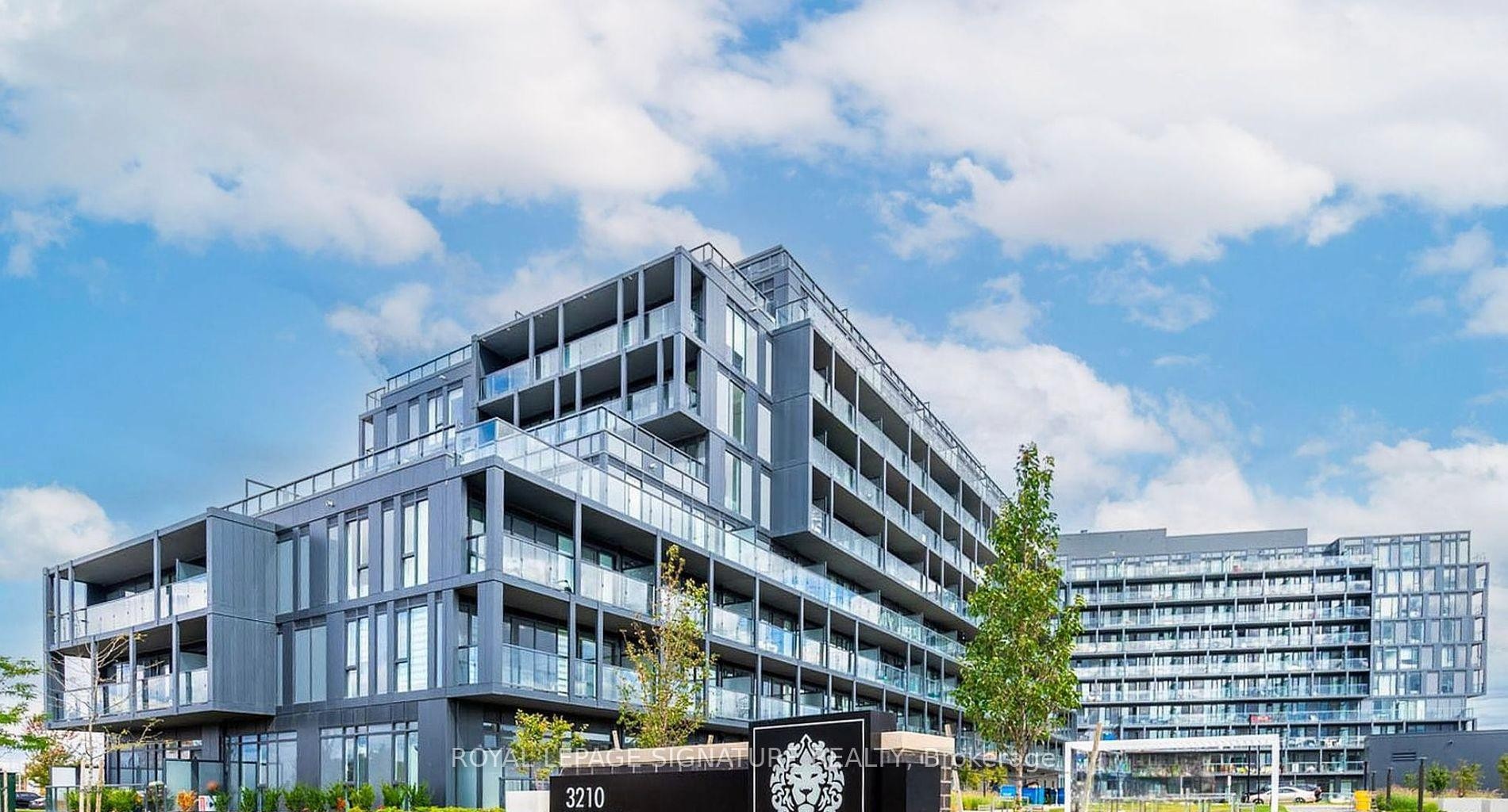 B520-3200 Dakota Common, Burlington, ON