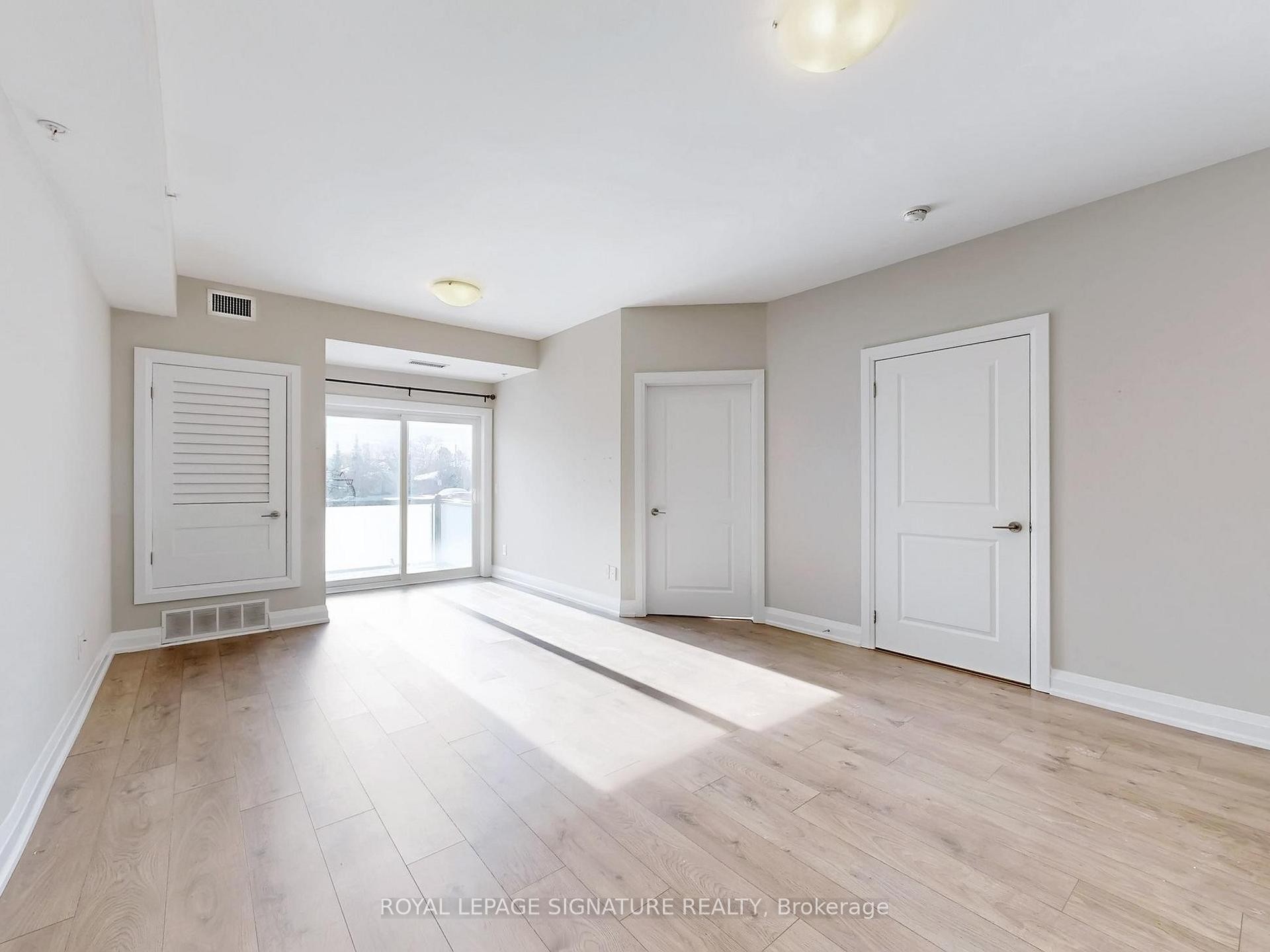 114-481 Rupert Avenue, Whitchurch-Stouffville, ON - Indoor Photo Showing Other Room
