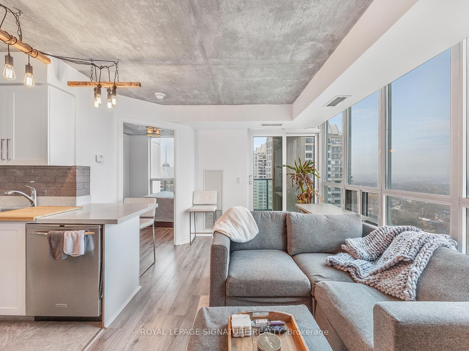 2307-17 Barberry Place, Toronto, ON - Indoor