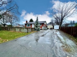 Upper-10 Glenellen Drive St. Catharines, ON L2M 5Y7