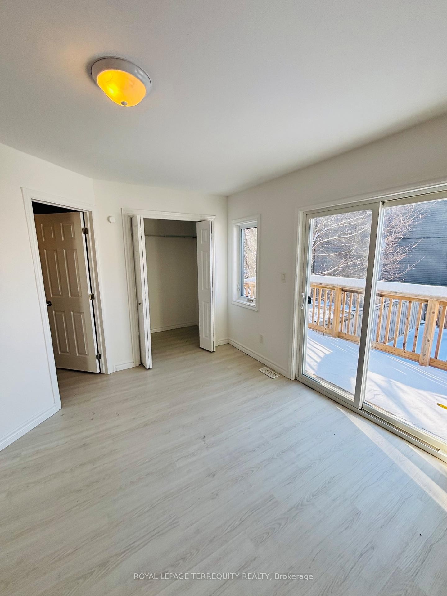 308 Nassau Street, Oshawa, ON - Indoor Photo Showing Other Room