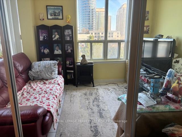 316-88 Corporate Drive, Toronto, ON - Indoor