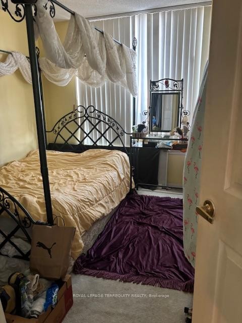 316-88 Corporate Drive, Toronto, ON - Indoor Photo Showing Bedroom