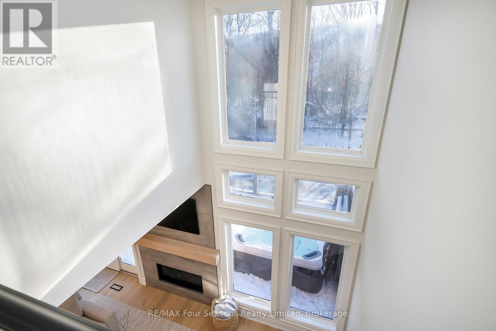 58 - 204 Blueski George Crescent, Blue Mountains, ON - Indoor Photo Showing Other Room