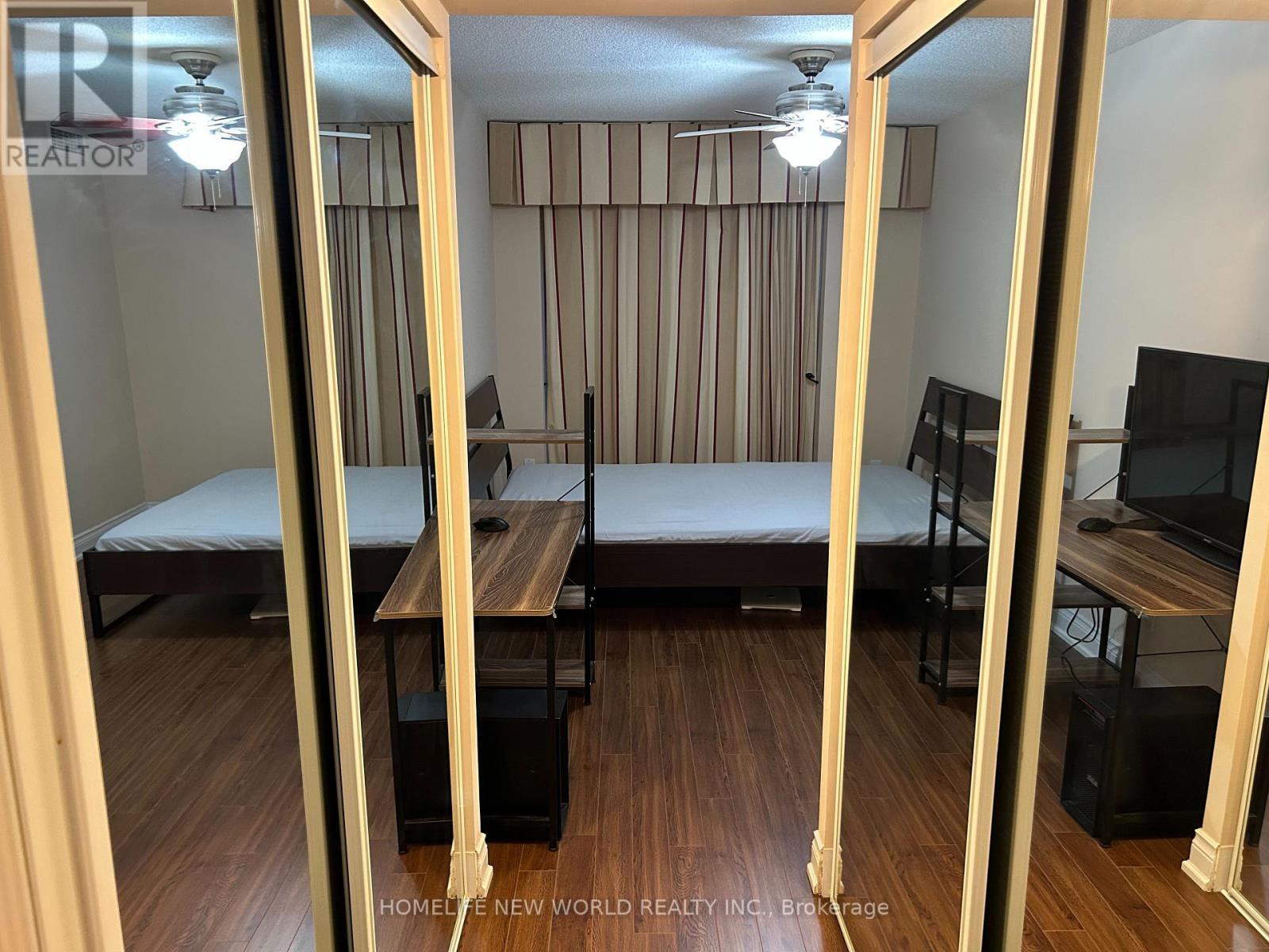 316 - 5418 Yonge Street, Toronto, ON - Indoor Photo Showing Other Room