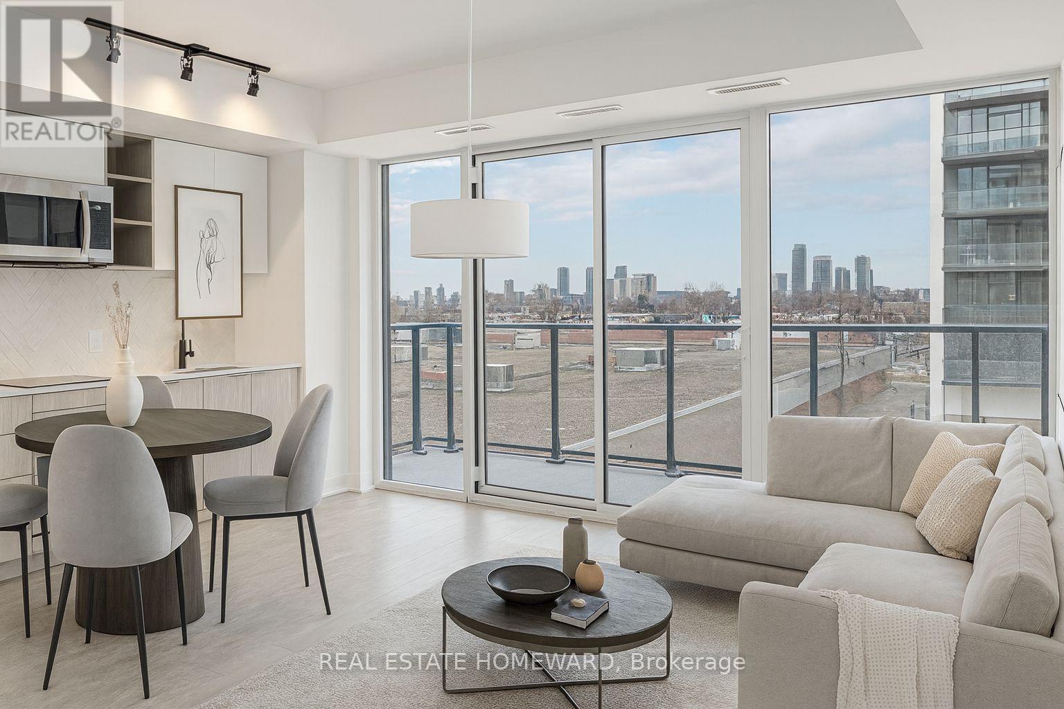 431 - 36 Zorra Street, Toronto, ON - Indoor Photo Showing Living Room
