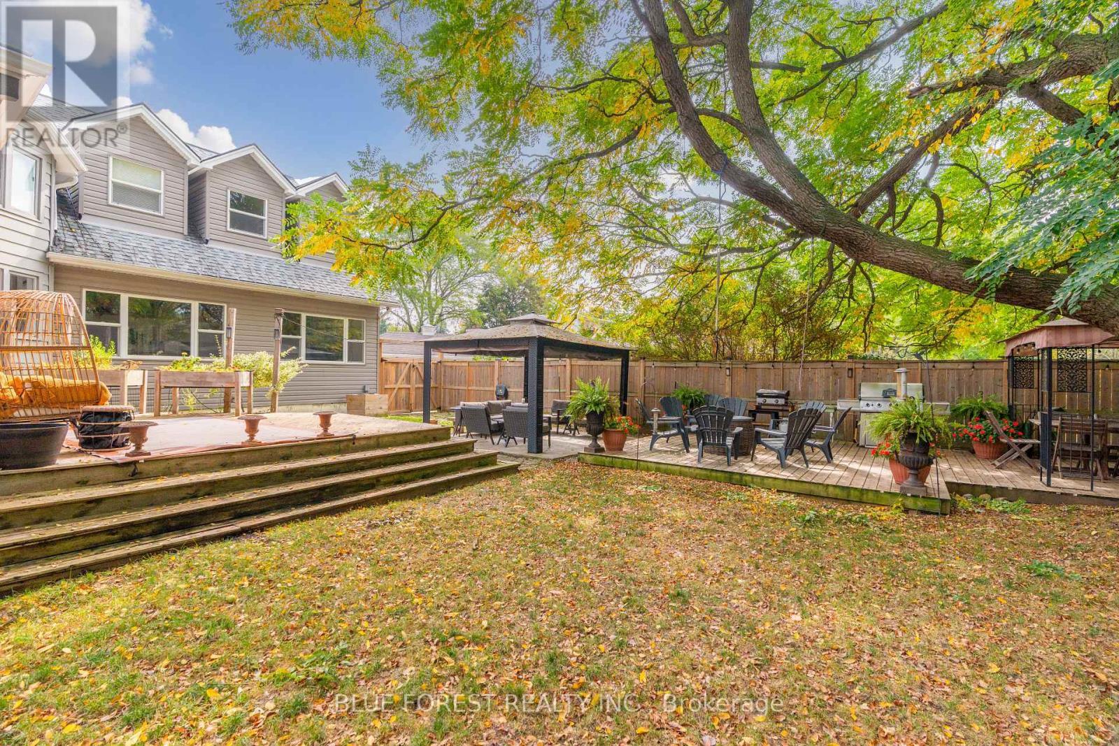 521 Upper Queen Street, London South (South P), ON - Outdoor With Deck Patio Veranda