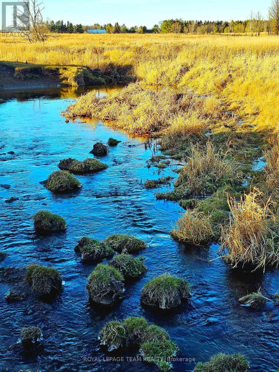 4056 Highway 17 Highway, Ottawa, ON