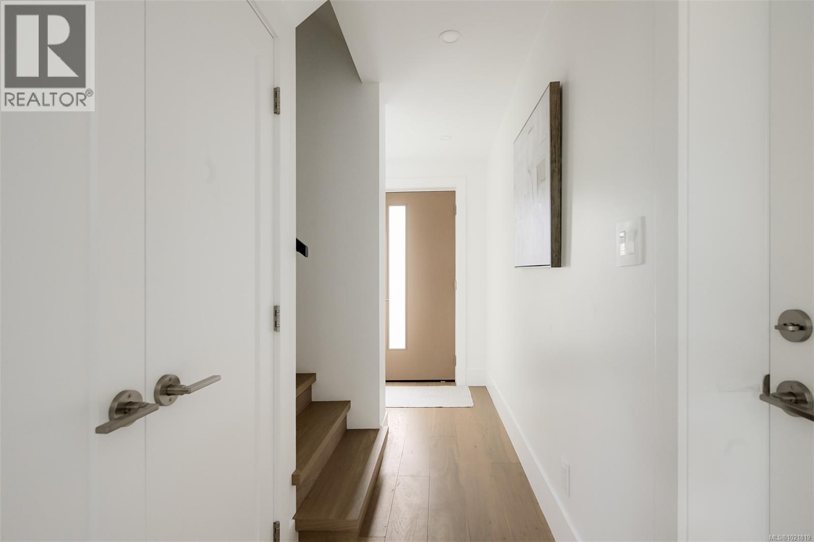 2 2268 Bowker Ave, Oak Bay, BC - Indoor Photo Showing Other Room