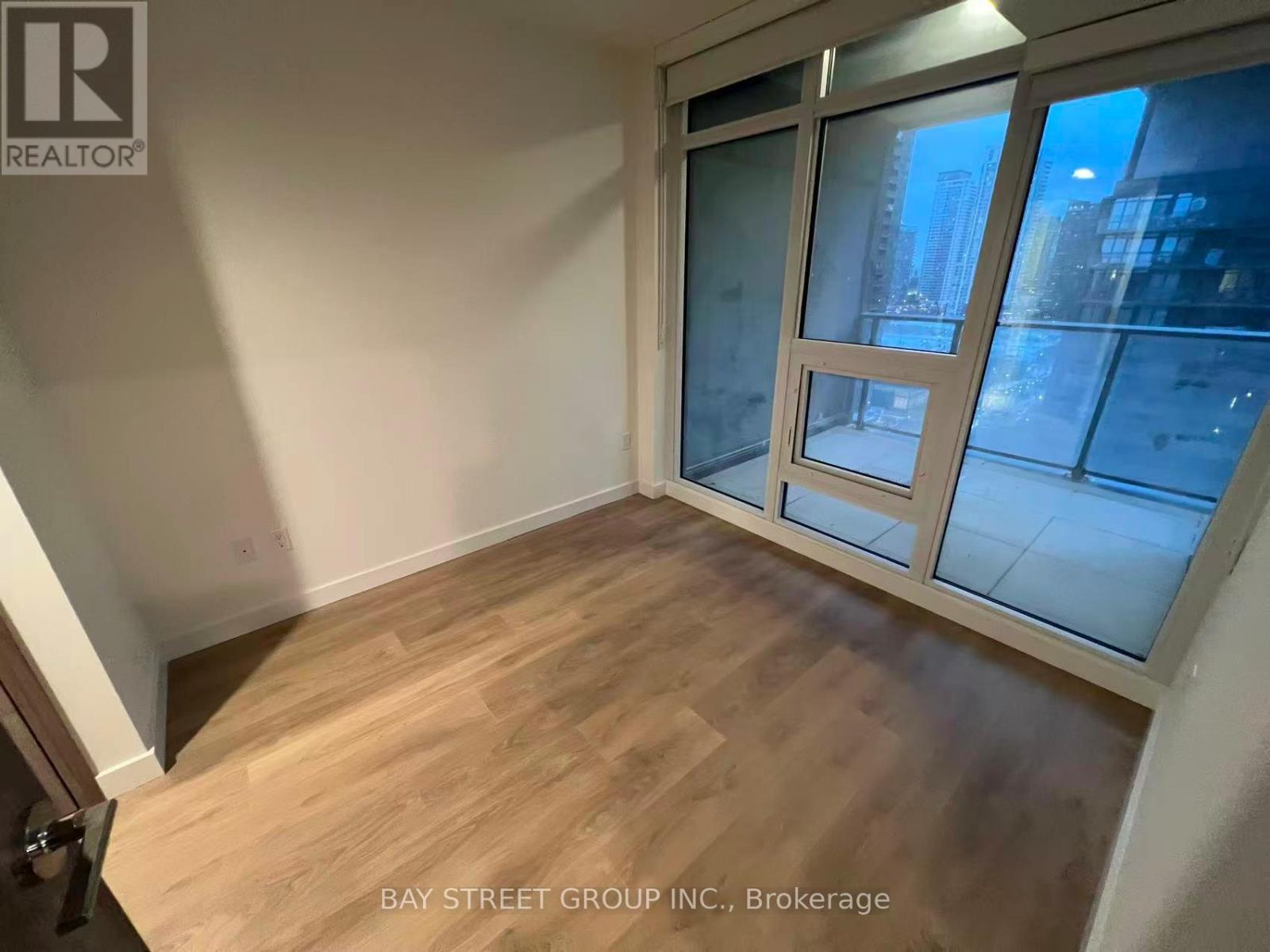 1610 - 3 Concord Cityplace Way, Toronto, ON - Indoor Photo Showing Other Room