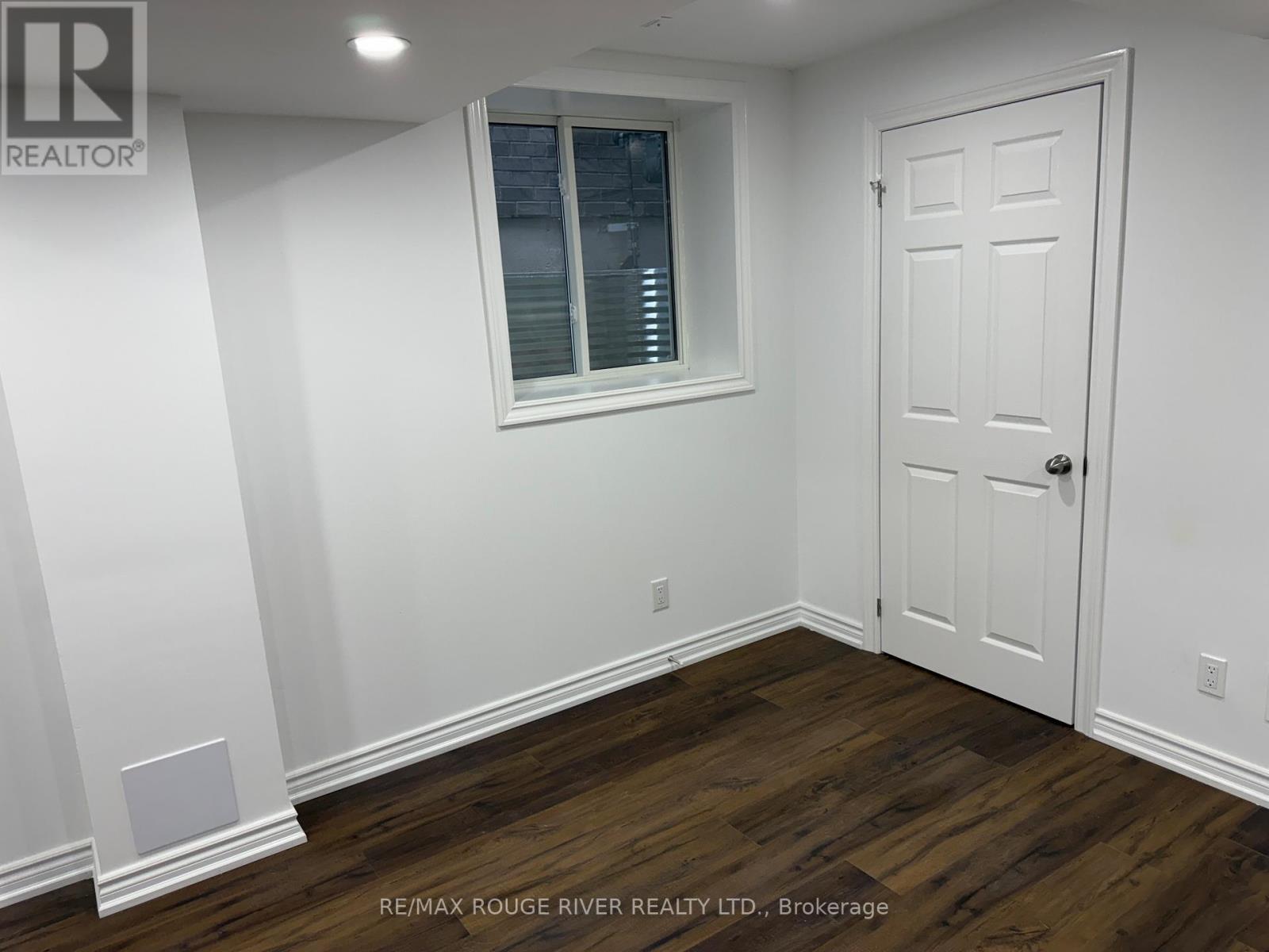 131 Sharplin Drive, Ajax, ON - Indoor Photo Showing Other Room