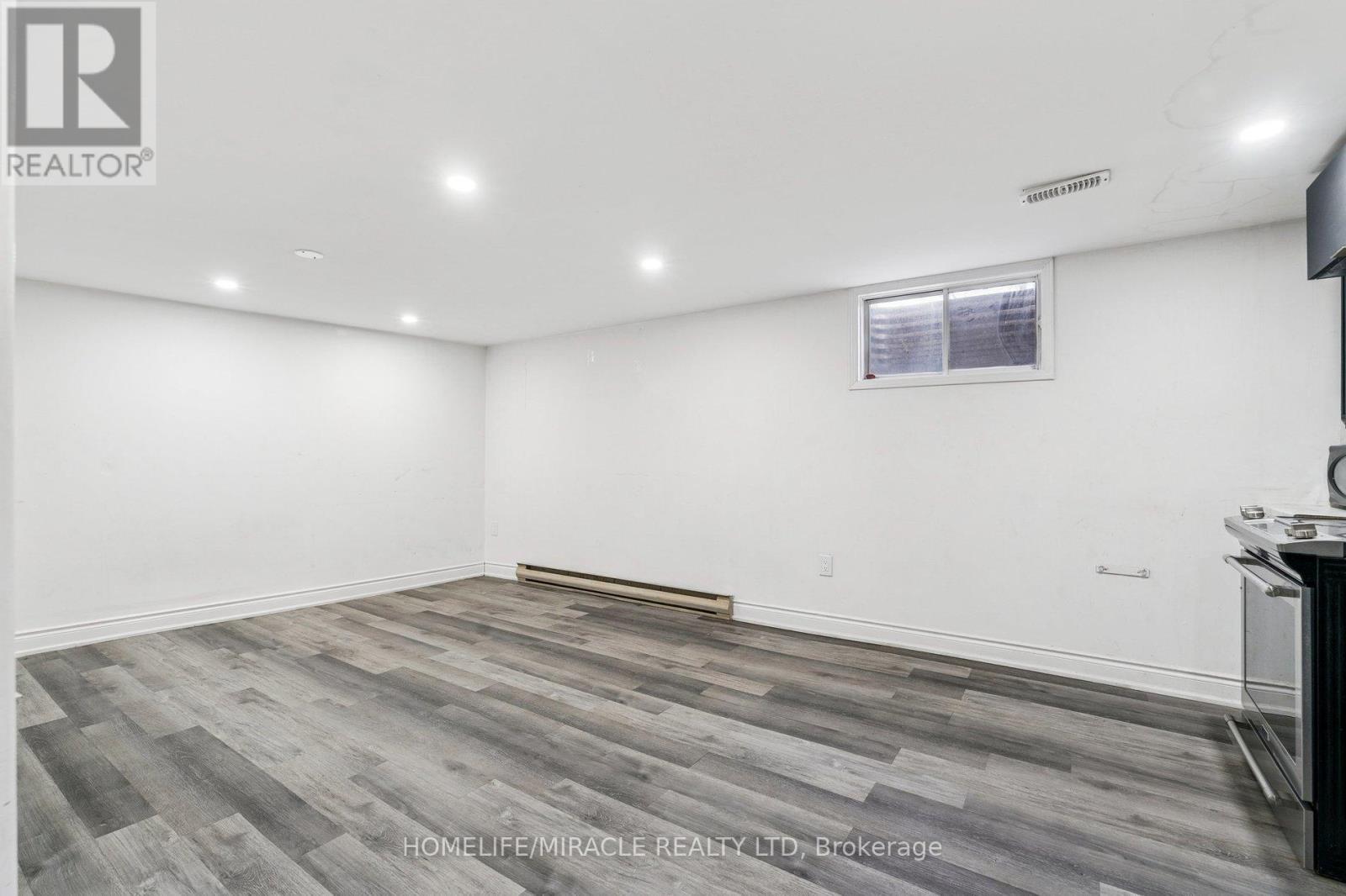 147 Hickling Trail, Barrie, ON - Indoor