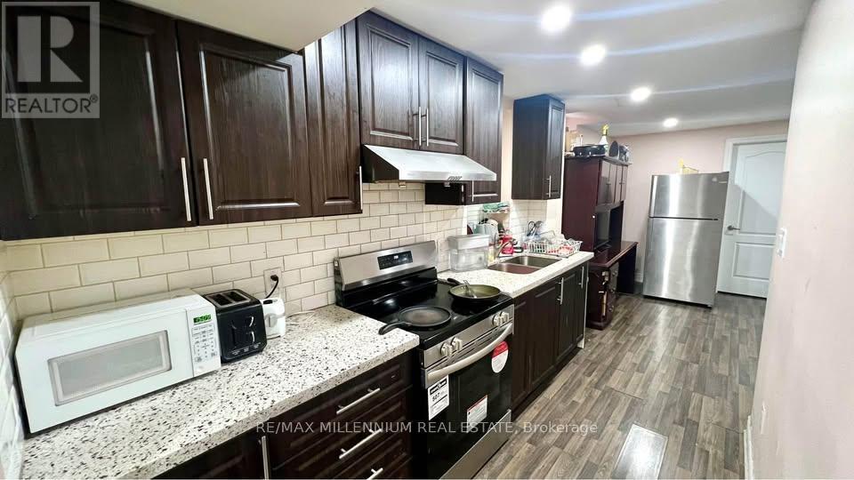 Bsmt - 49 Frenchpark Circle, Brampton, ON - Indoor Photo Showing Kitchen With Double Sink With Upgraded Kitchen