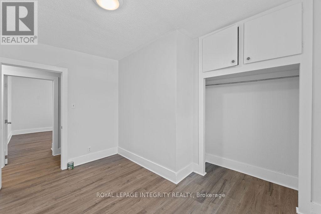 34 Market Street N, Smiths Falls, ON