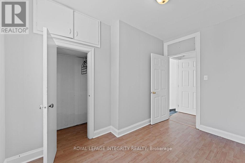 34 Market Street N, Smiths Falls, ON