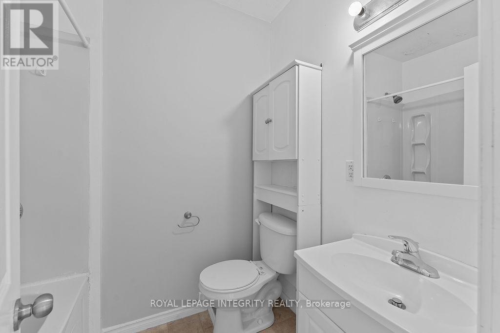 34 Market Street N, Smiths Falls, ON