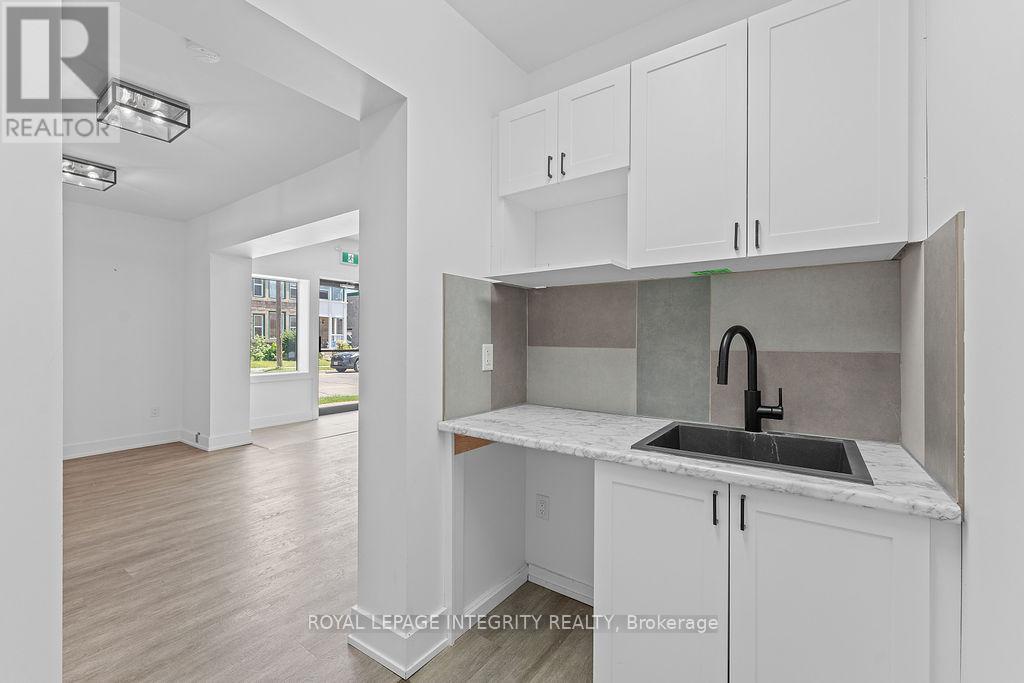 34 Market Street N, Smiths Falls, ON