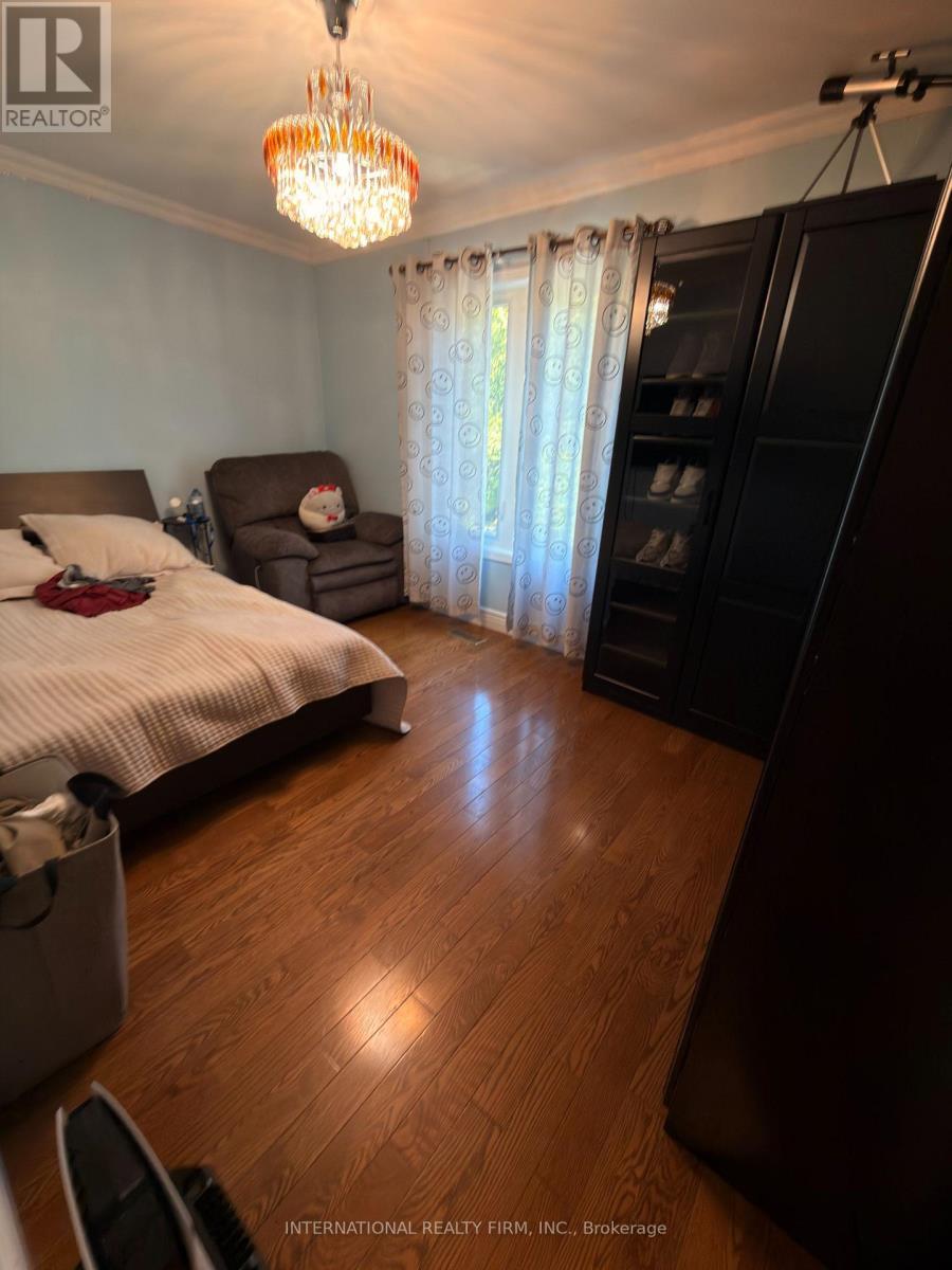 2910 Oka Road, Mississauga, ON